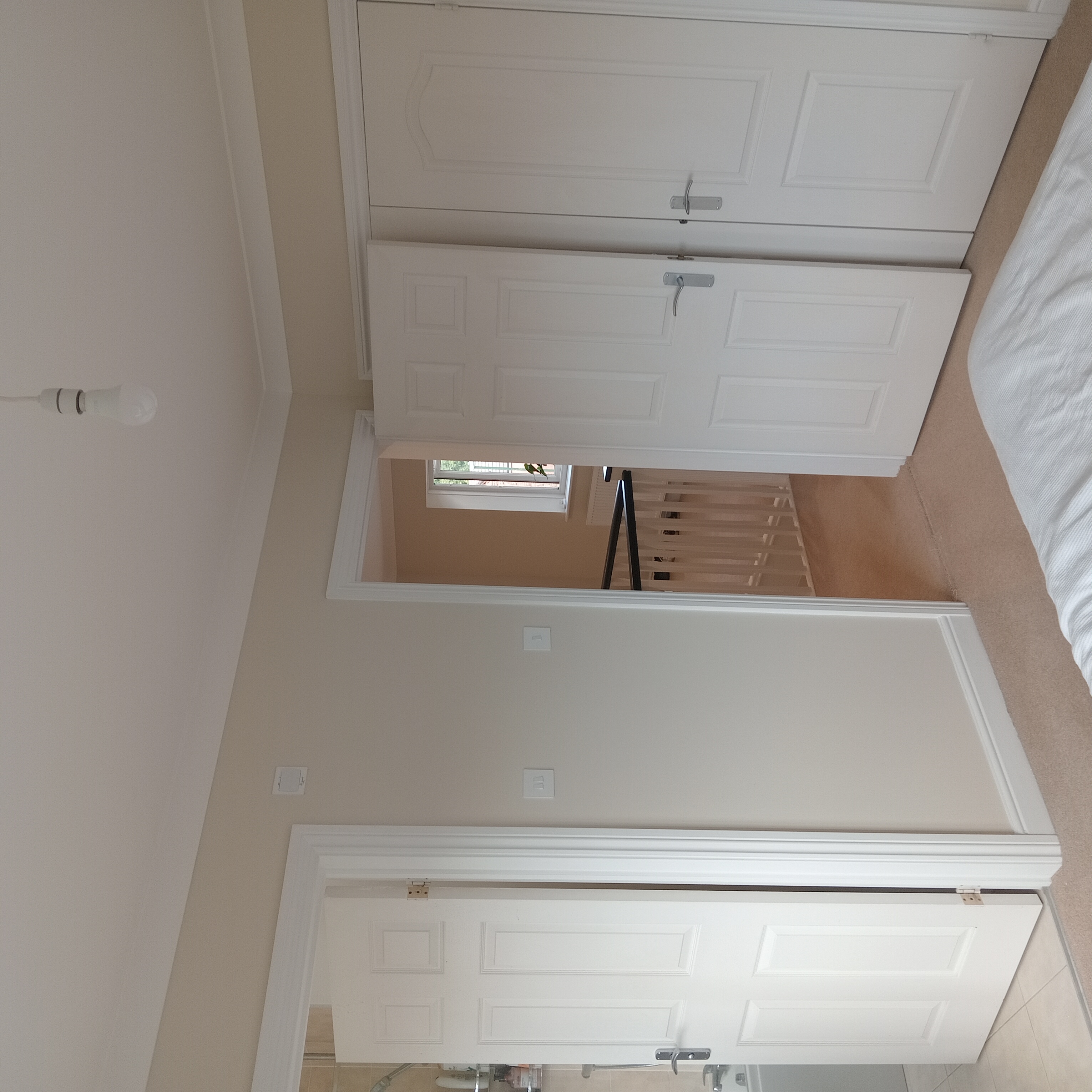 Farrow and Ball, Slipper Satnin a fantastic grownup and modern alternative to magnolia